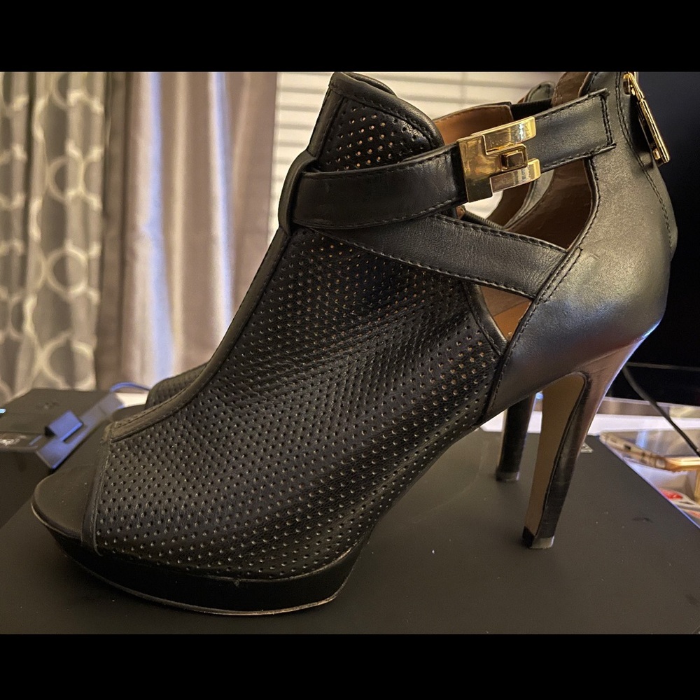 Tommy Hilfiger Leather Boot Heel Shoes